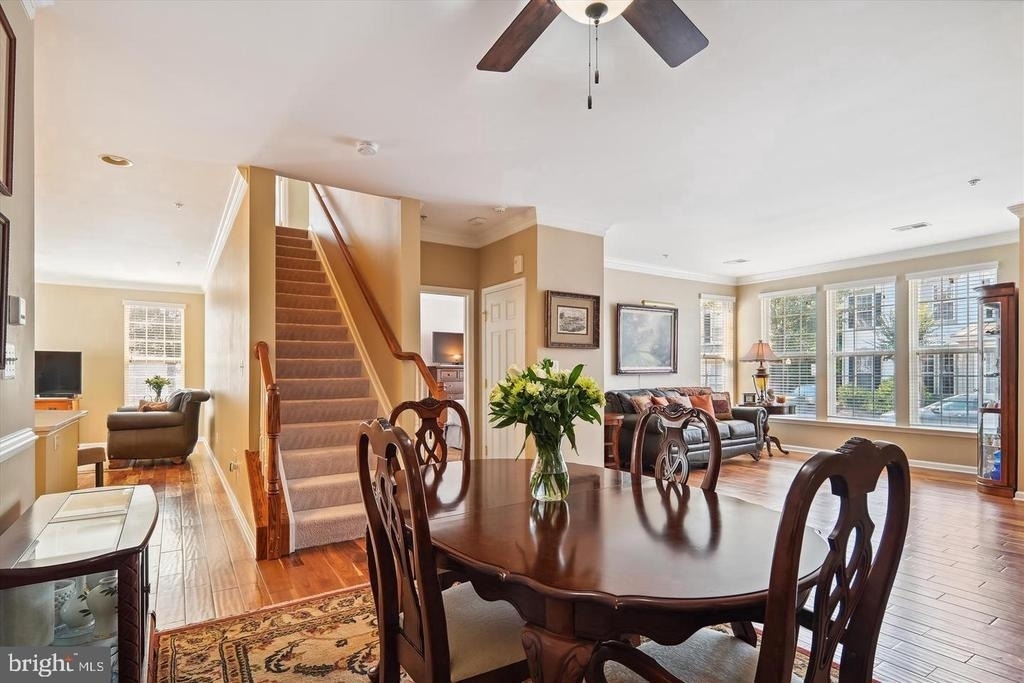 43074 Old Gallivan Terrace - Photo 2
