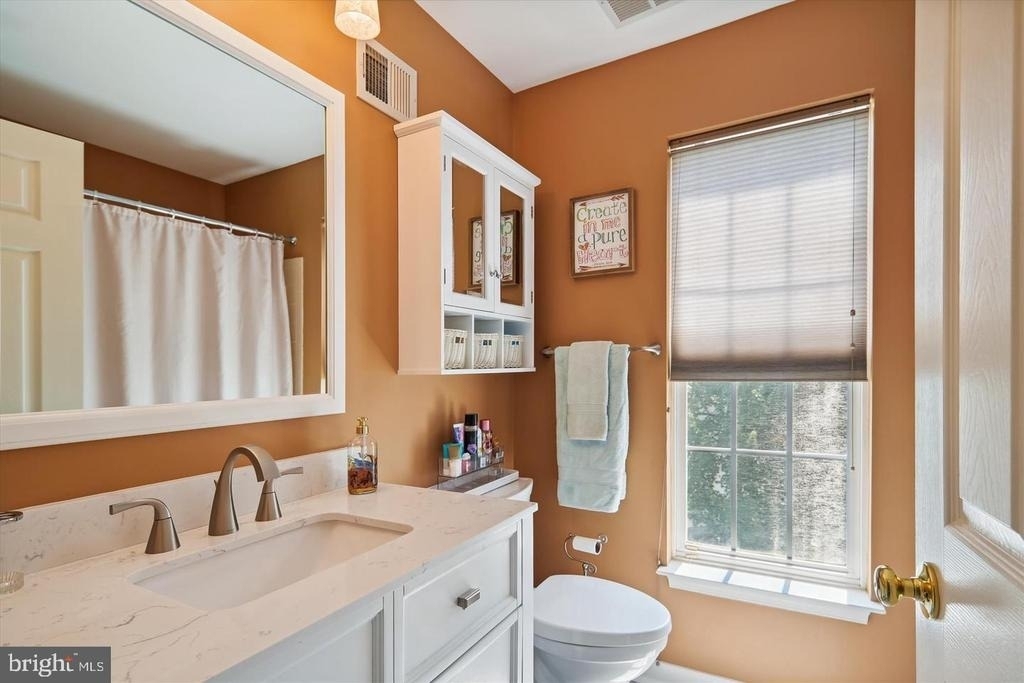 43074 Old Gallivan Terrace - Photo 17