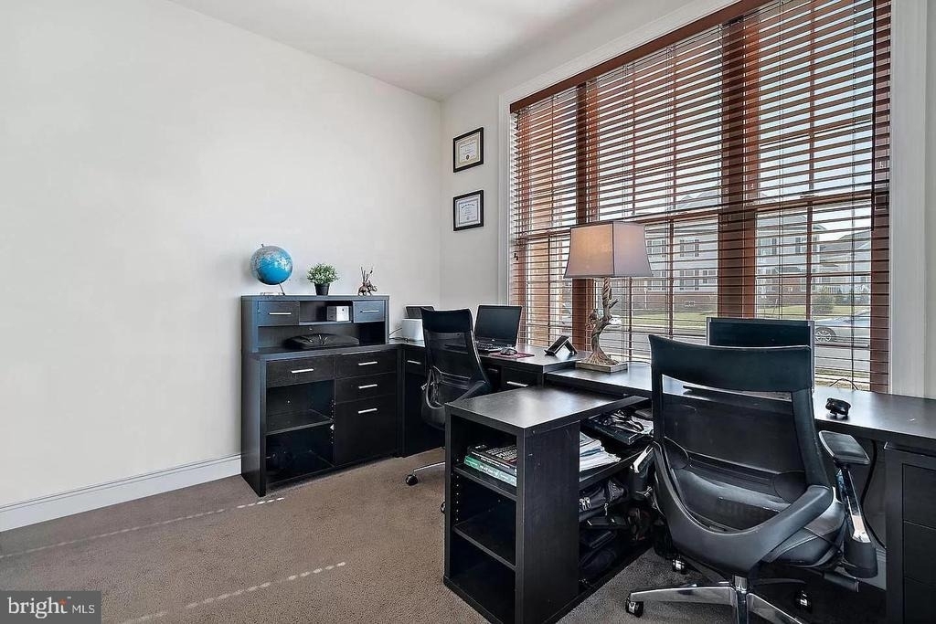 43168 Hattontown Woods Terrace - Photo 12