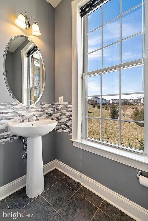 43168 Hattontown Woods Terrace - Photo 13