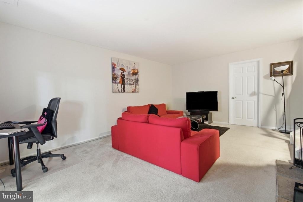 3316 Stone Heather Court - Photo 32