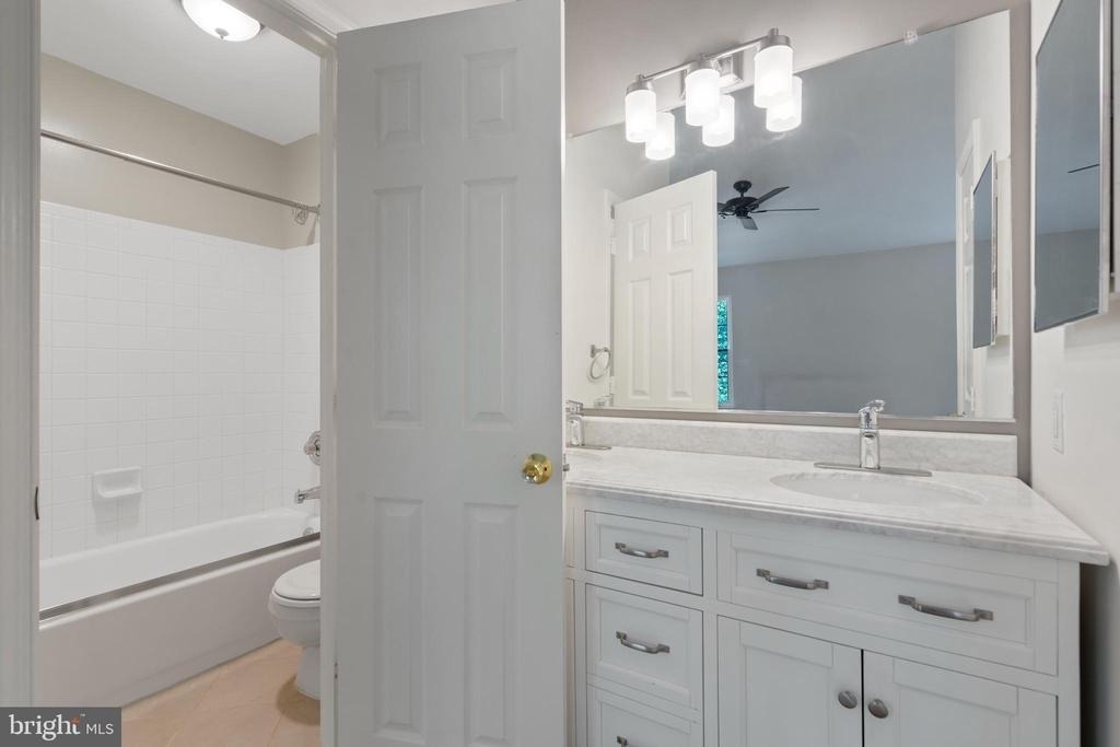 8608 Rocky Gap Court - Photo 17
