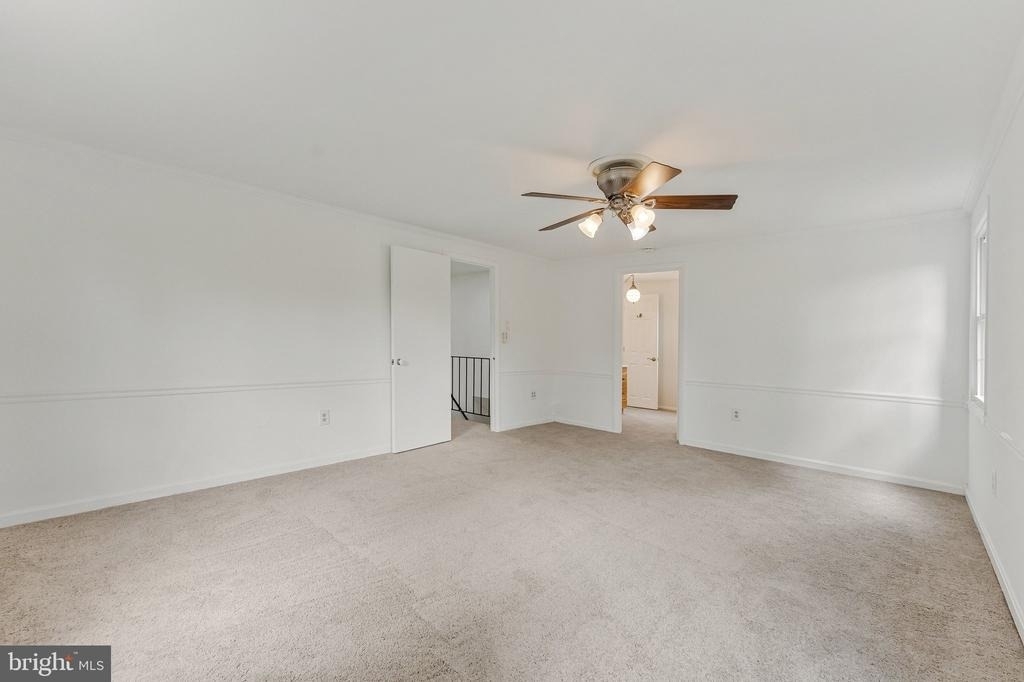 12805 Melvue Court - Photo 11