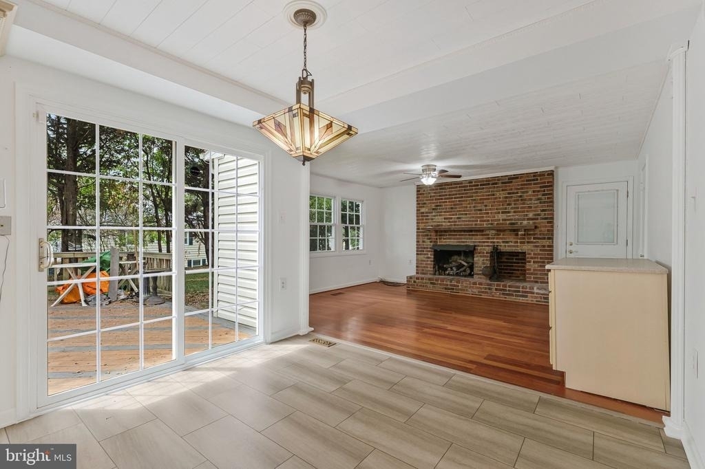 12805 Melvue Court - Photo 9