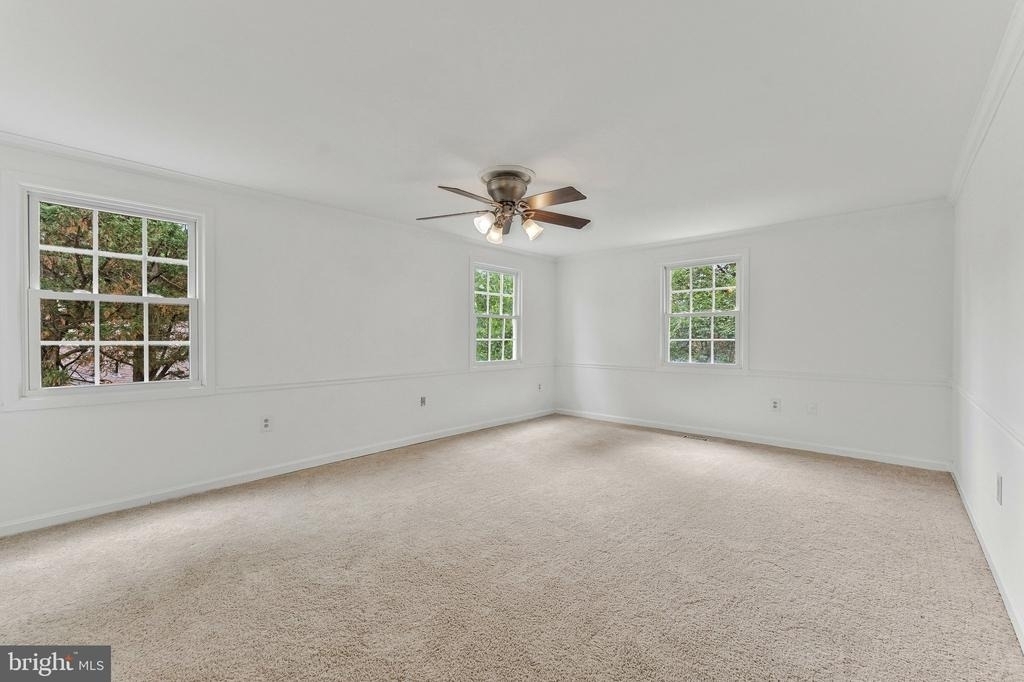 12805 Melvue Court - Photo 12
