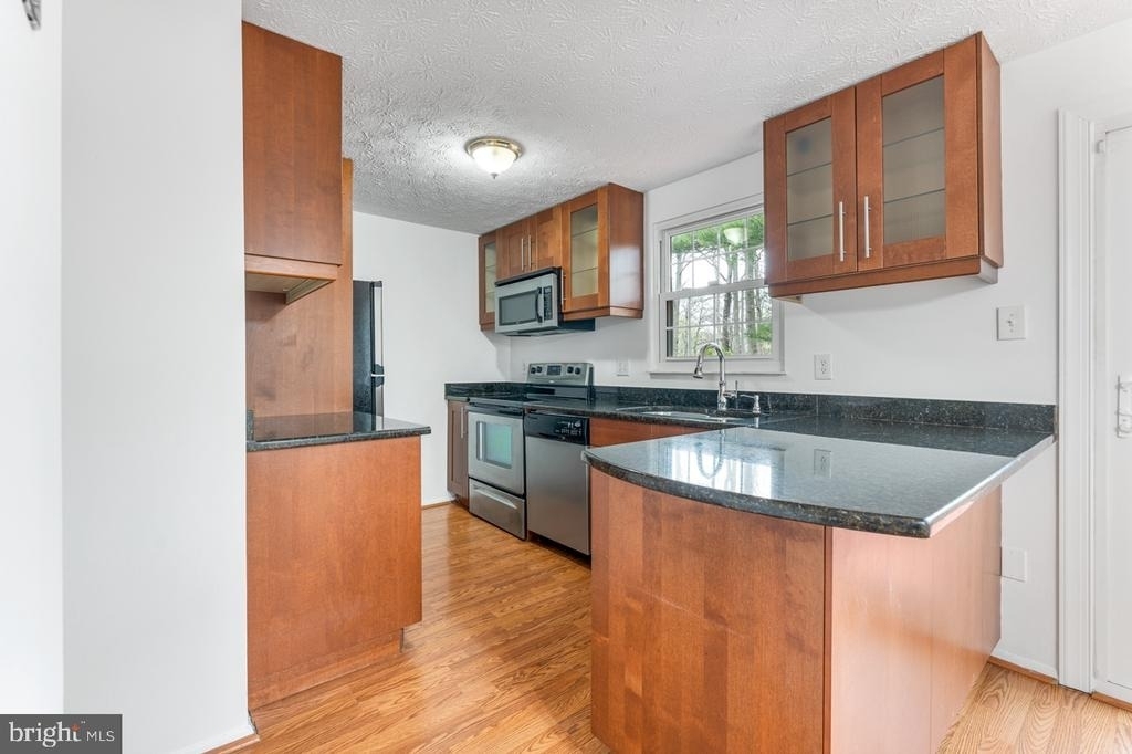 11562 Ivy Bush Court - Photo 7