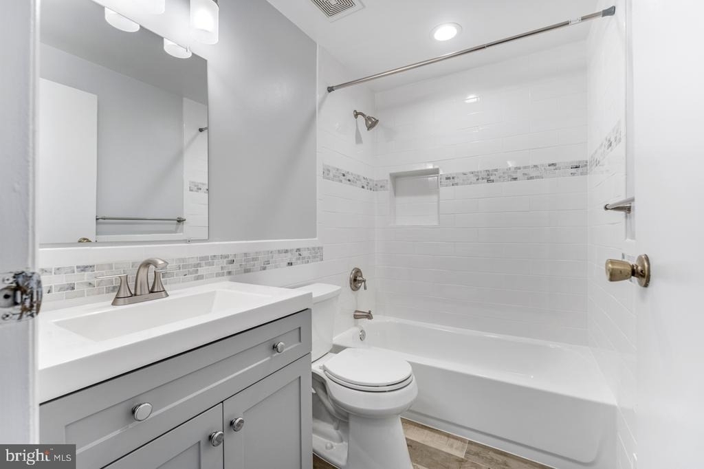 11562 Ivy Bush Court - Photo 13