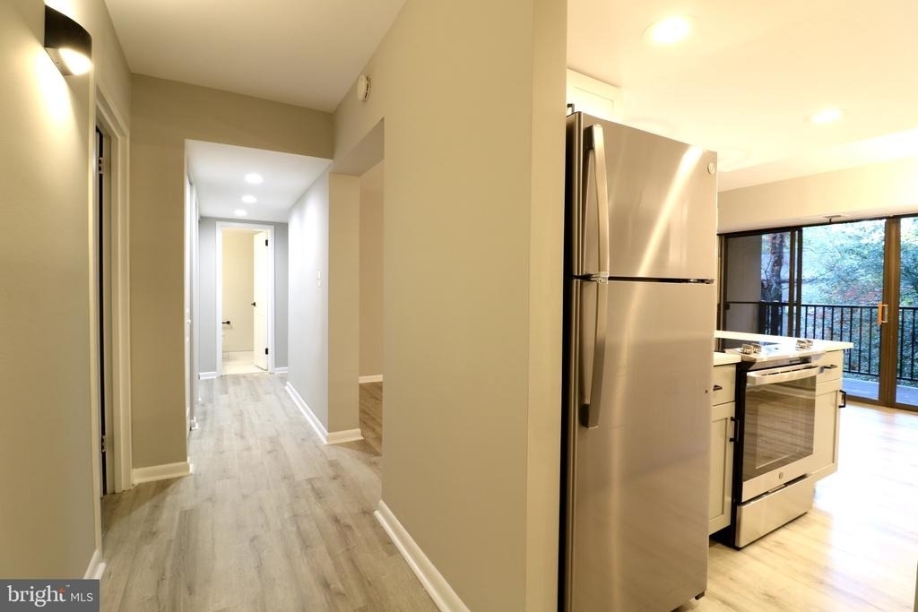 2249 Castle Rock Square - Photo 2
