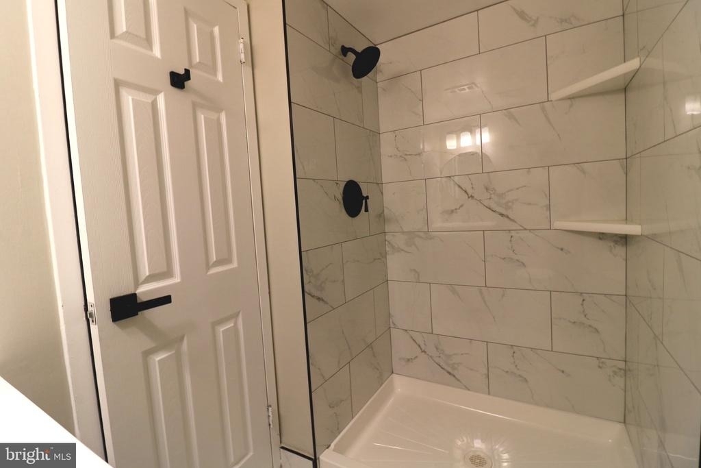 2249 Castle Rock Square - Photo 20