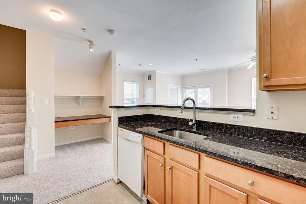 5115 Travis Edward Way - Photo 4