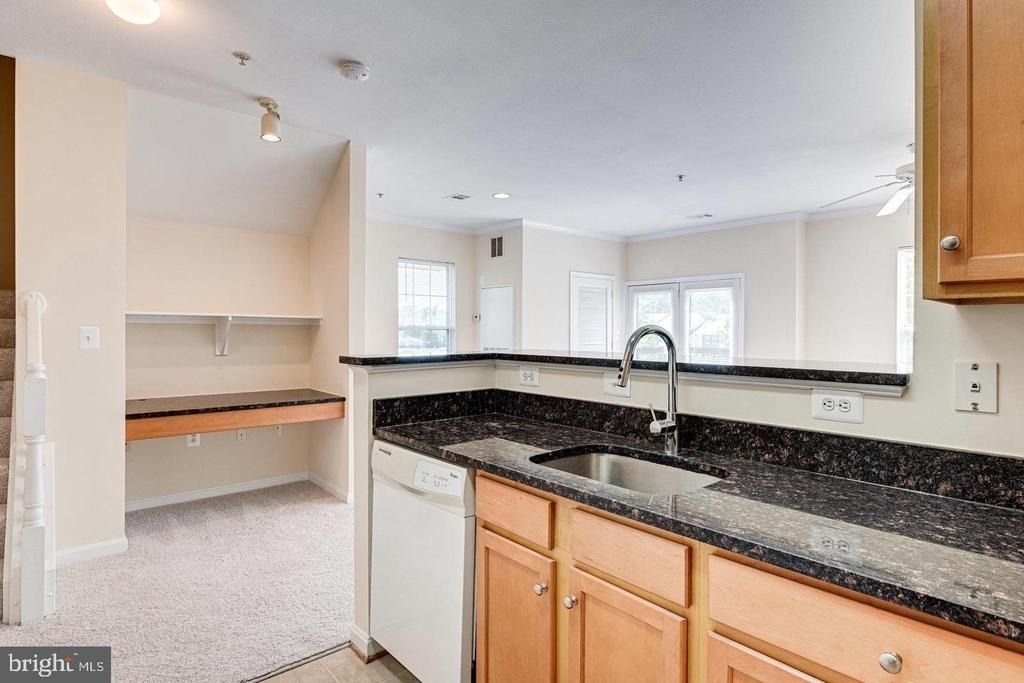 5115 Travis Edward Way - Photo 3