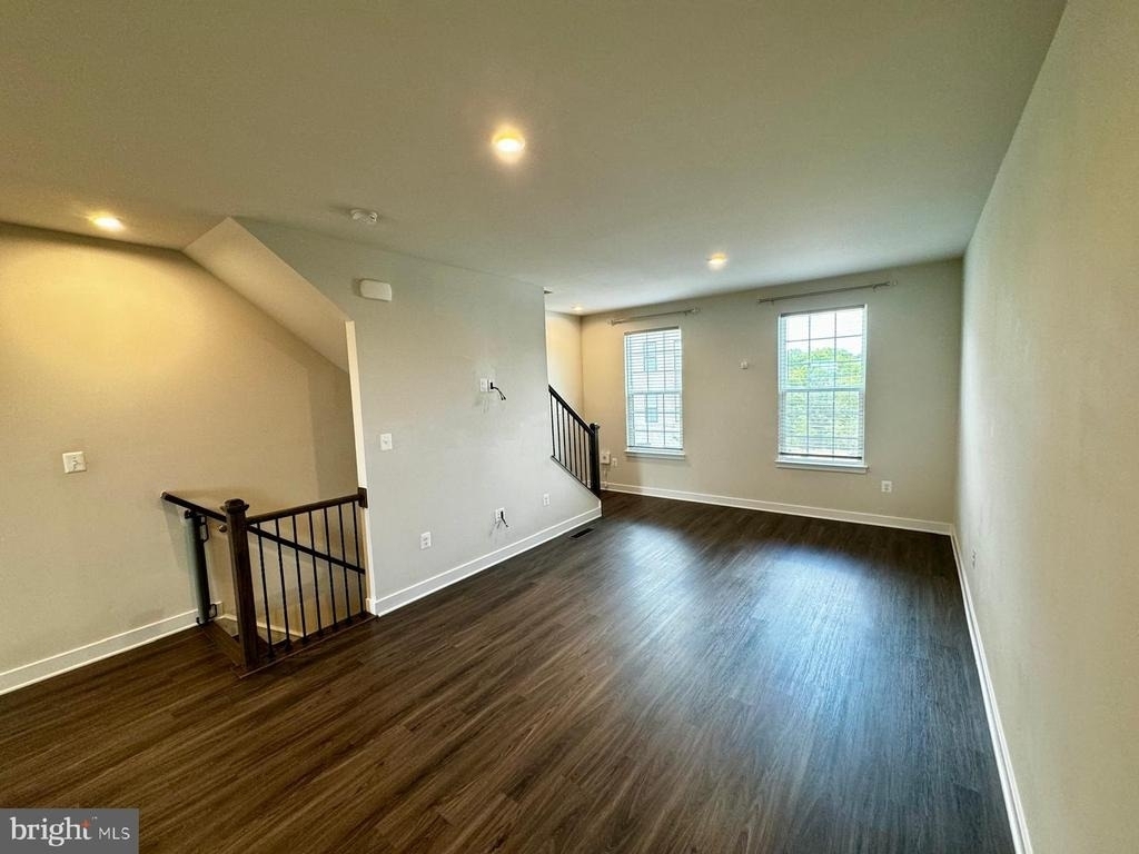 2626 Jetstream Road - Photo 6