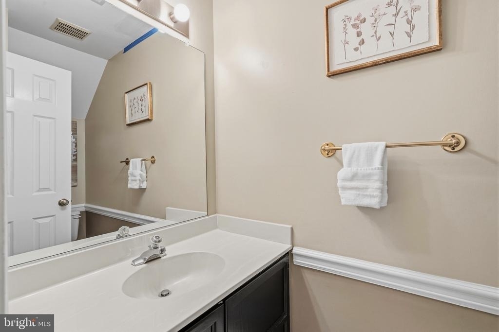 6313 Manchester Way - Photo 45