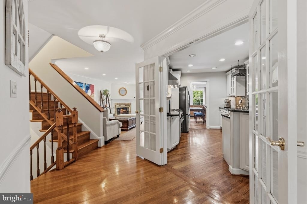 6313 Manchester Way - Photo 4