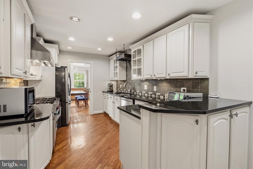 6313 Manchester Way - Photo 22