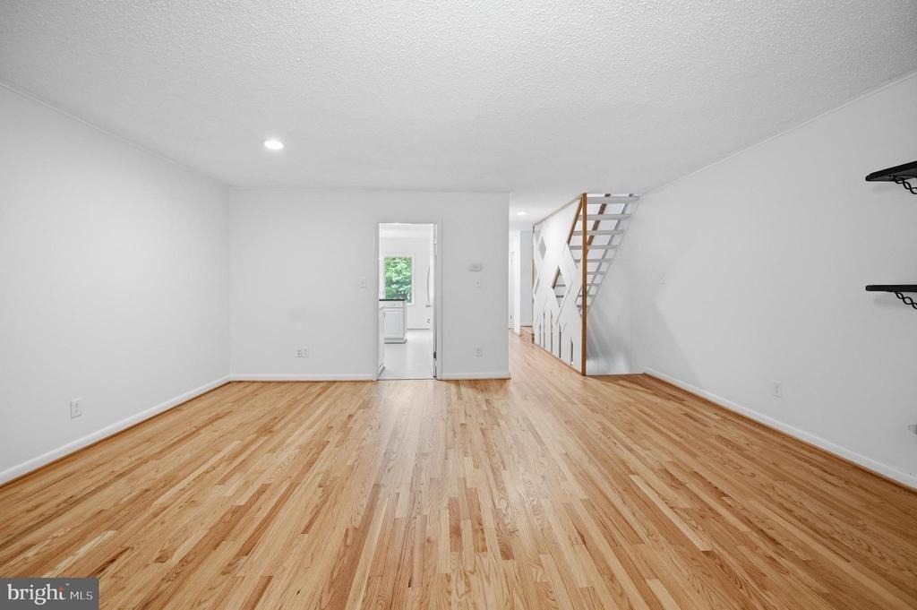 2242 Cartwright Place - Photo 23
