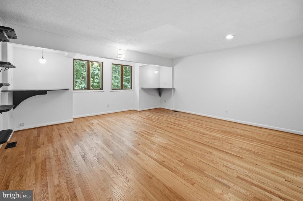 2242 Cartwright Place - Photo 21