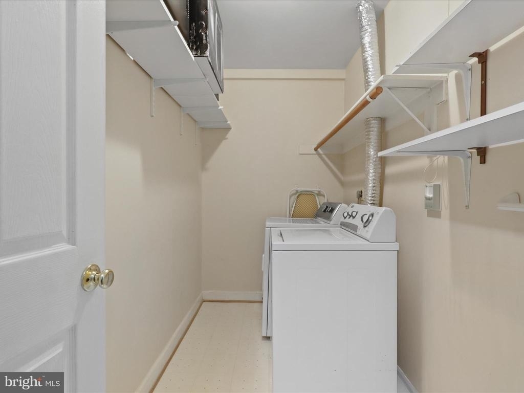 7441 Heatherfield Lane - Photo 20