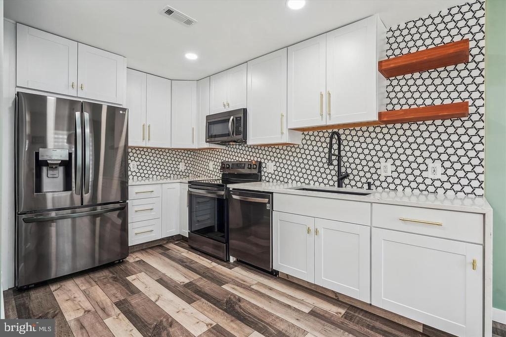 6010 Sunset Ridge Court - Photo 8