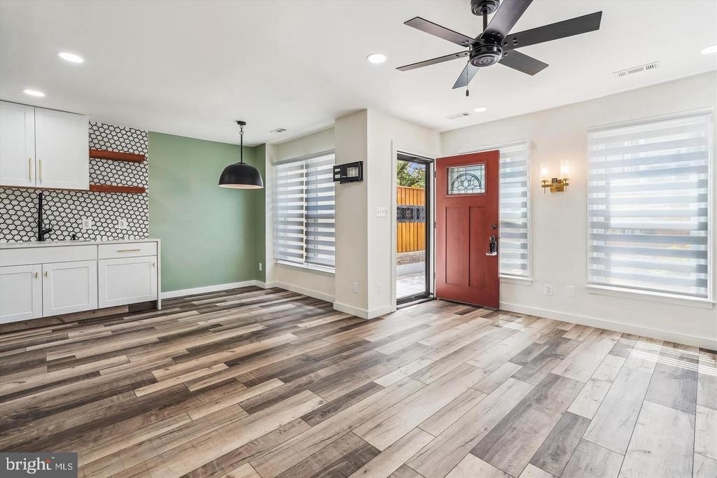 6010 Sunset Ridge Court - Photo 5