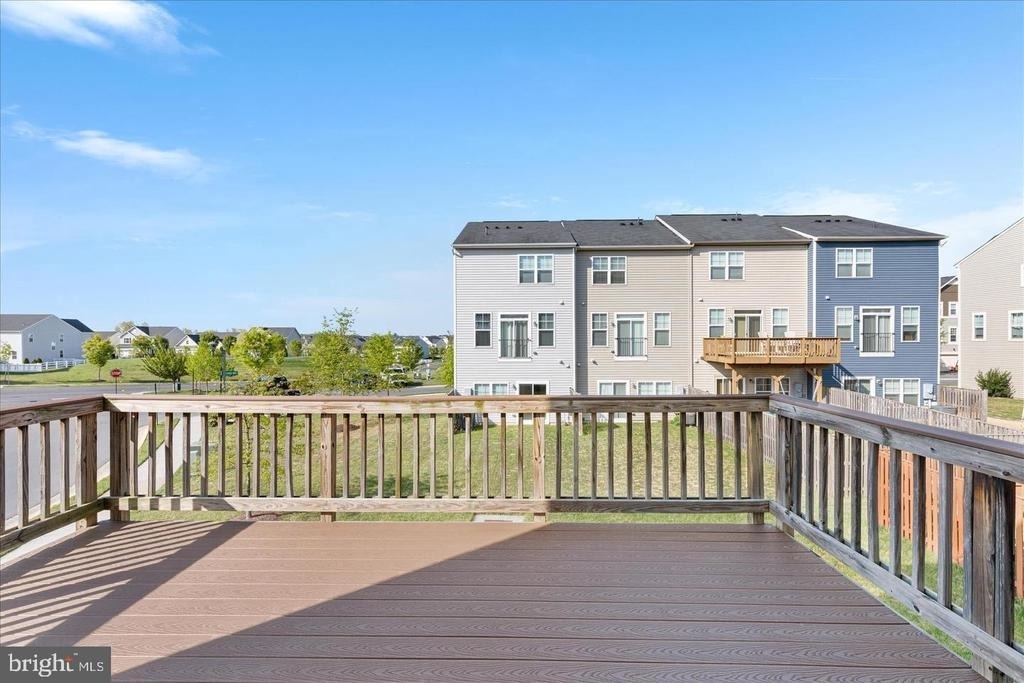109 Splendor Garden Way - Photo 7