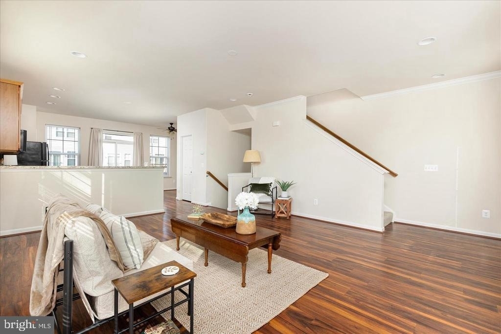 109 Splendor Garden Way - Photo 19
