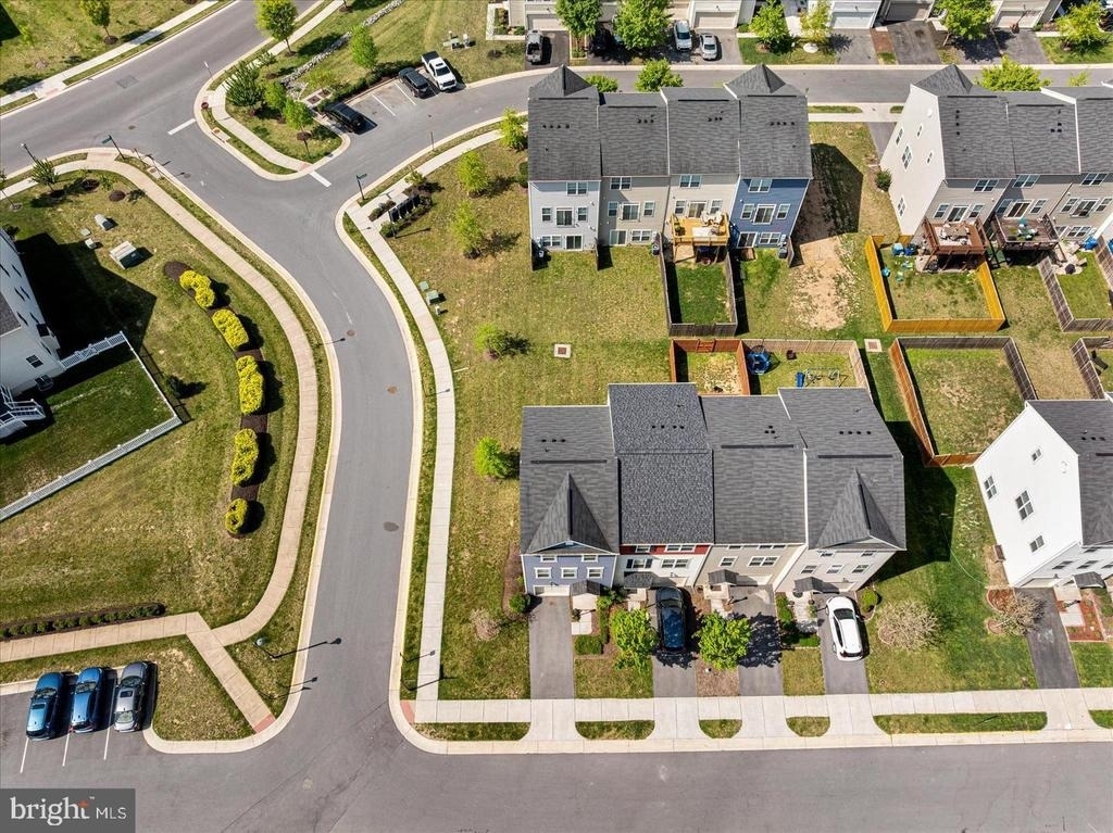 109 Splendor Garden Way - Photo 49
