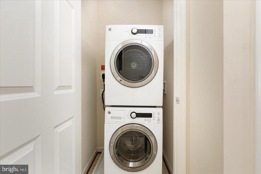 109 Splendor Garden Way - Photo 25