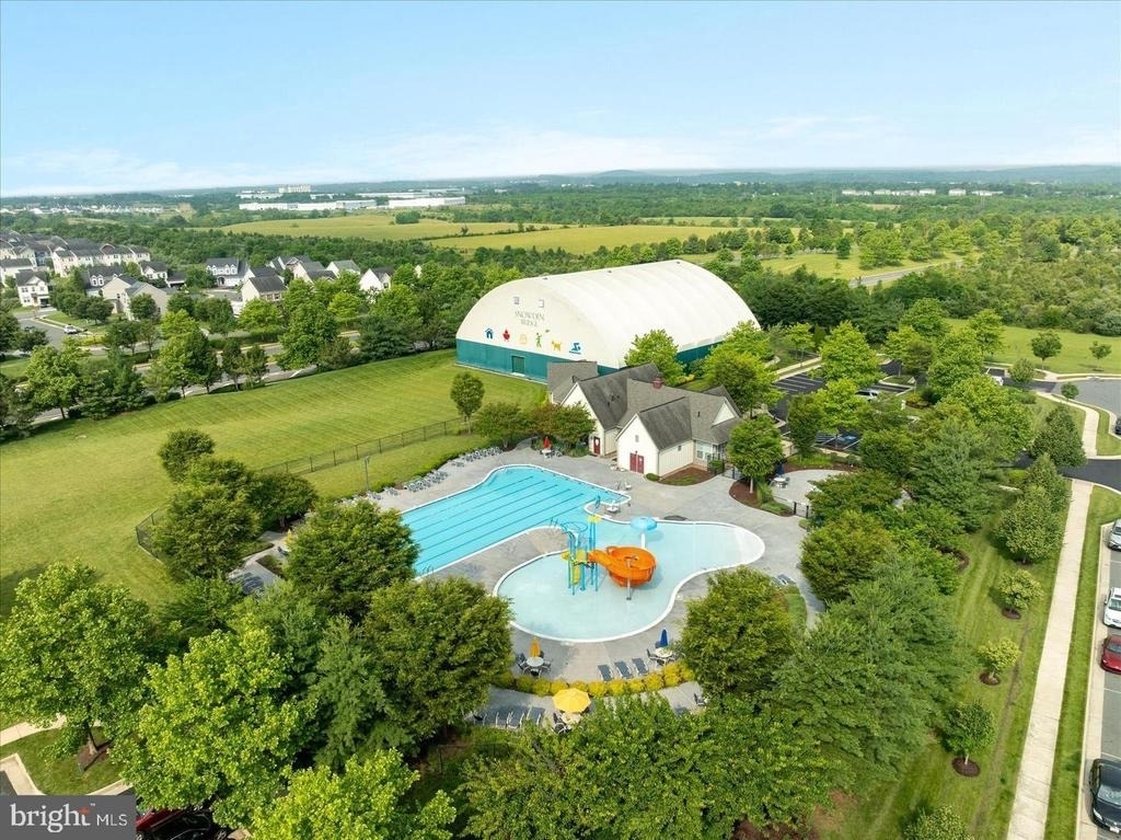109 Splendor Garden Way - Photo 41