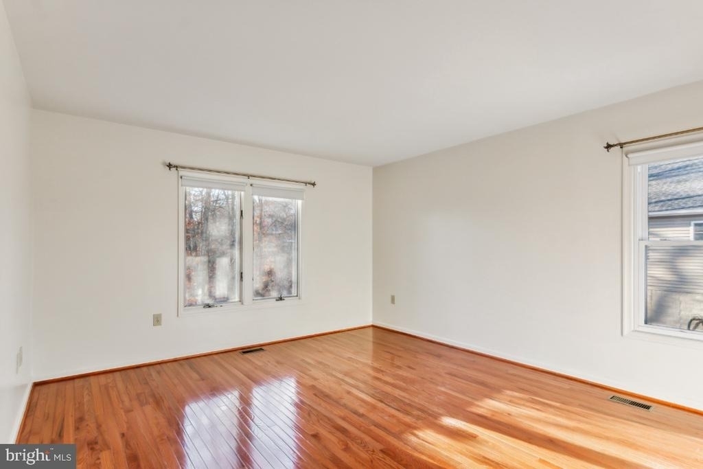 1232 Lakeview Drive - Photo 16