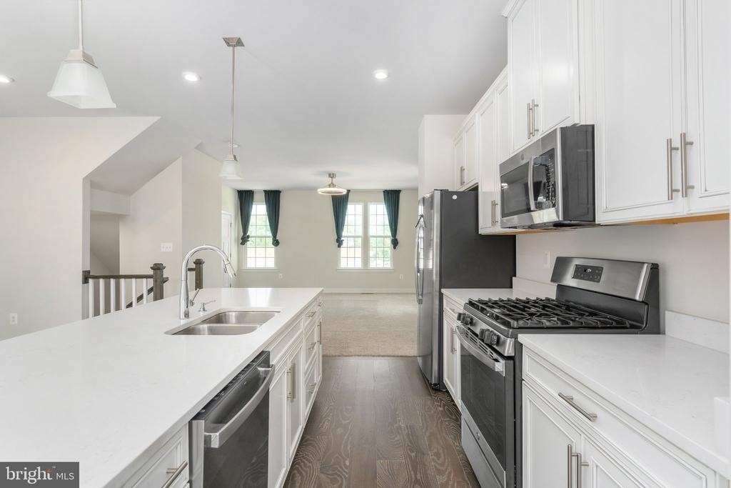1000 Alum Spring Road - Photo 11