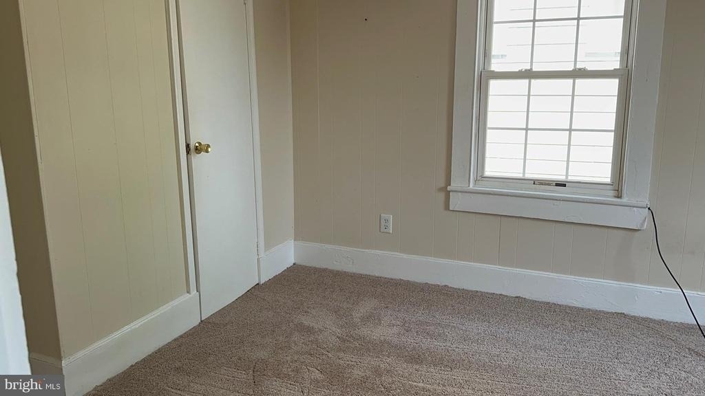 1605 Apt. B Charles Street - Photo 9
