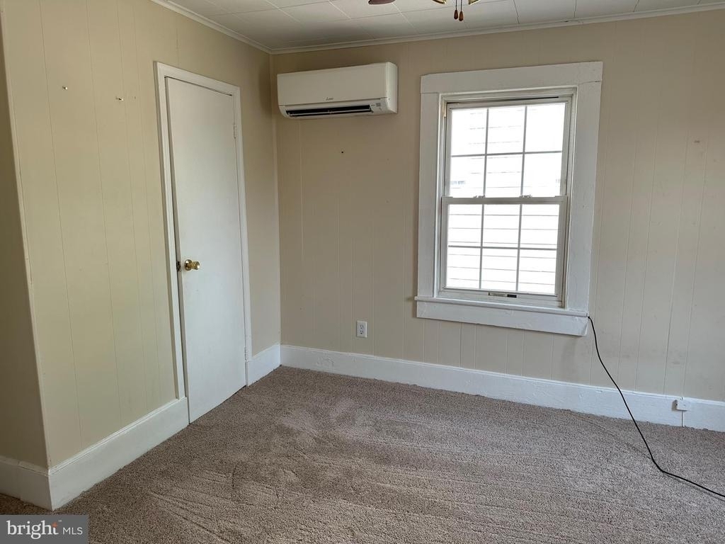 1605 Apt. B Charles Street - Photo 10