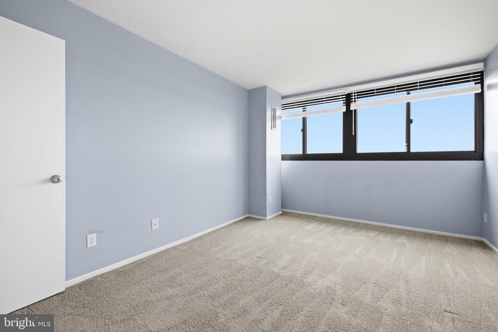 5911 Edsall Road - Photo 10