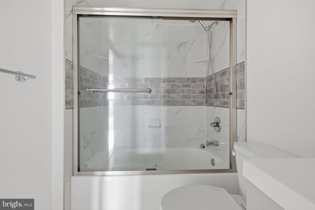 5911 Edsall Road - Photo 5