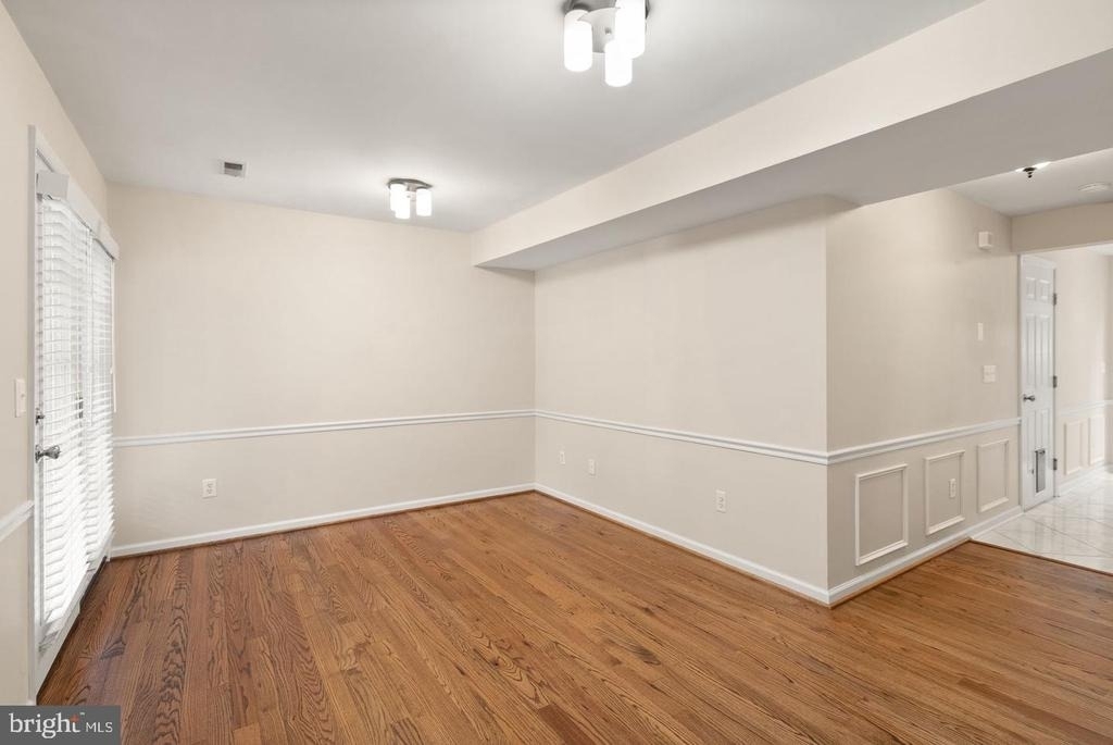 917 Rolfe Place - Photo 46