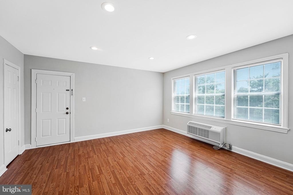 1808 W Abingdon Drive - Photo 7