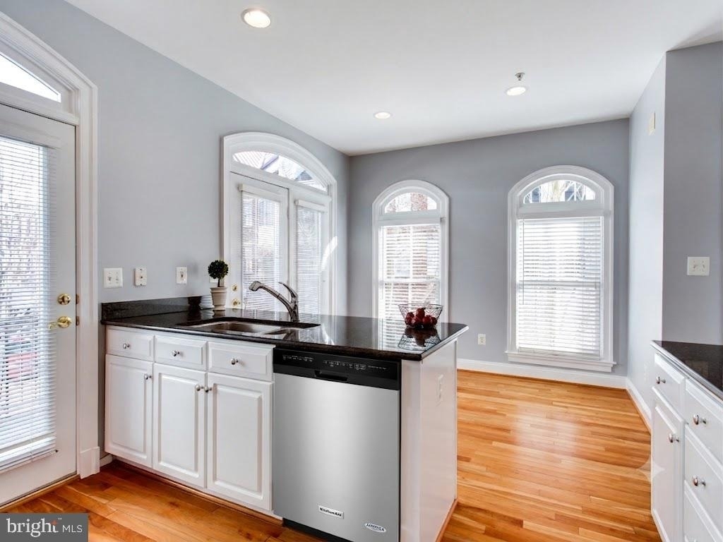 25 Alexander Street - Photo 39