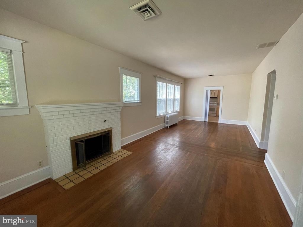 3017 3rd Street N - Photo 8