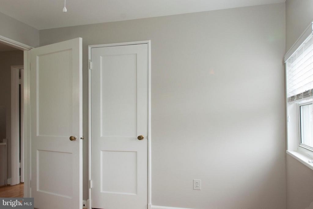 5627 8th Street S - Photo 29