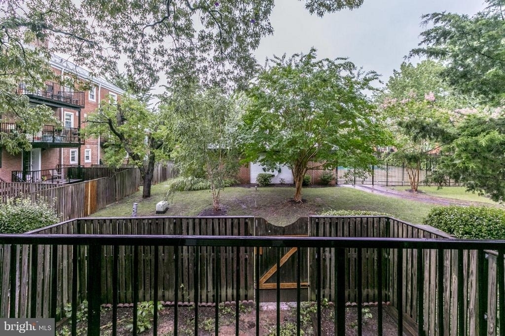 2983 Columbus Street - Photo 27