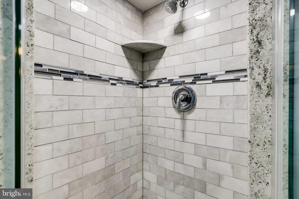 2983 Columbus Street - Photo 16