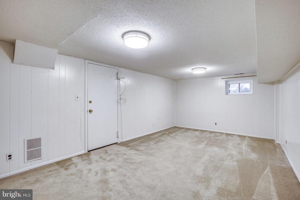 2983 Columbus Street - Photo 24