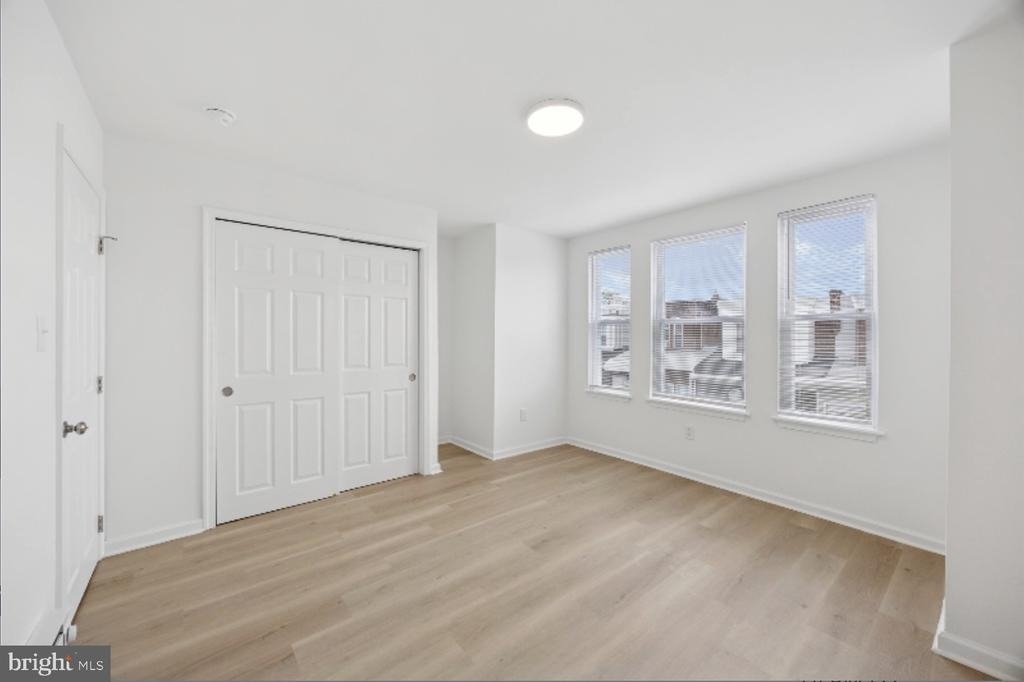 1101 S Peach Street - Photo 5