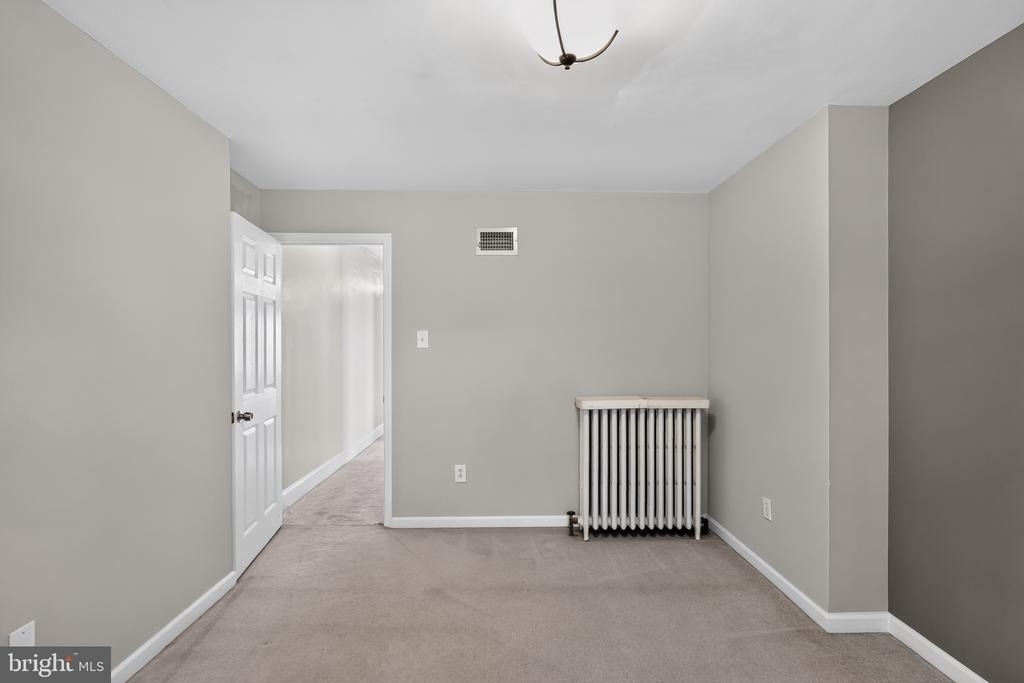 185 Baldwin Street - Photo 16