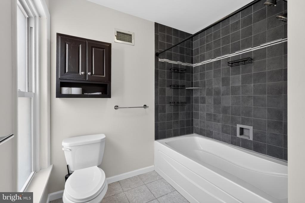 185 Baldwin Street - Photo 21