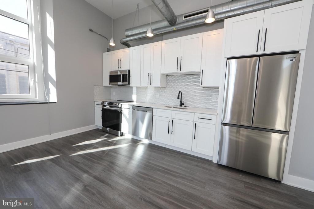 3701 Frankford Avenue - Photo 2