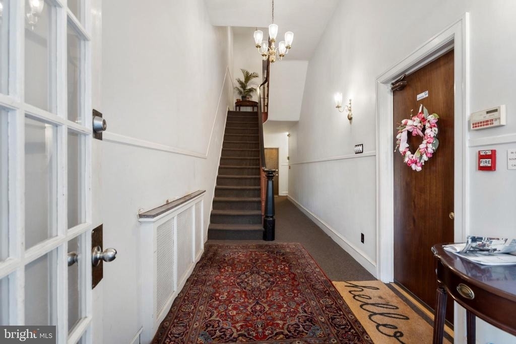 1326 S Broad Street - Photo 2