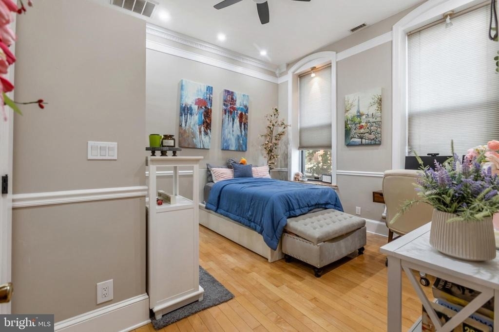 1326 S Broad Street - Photo 4