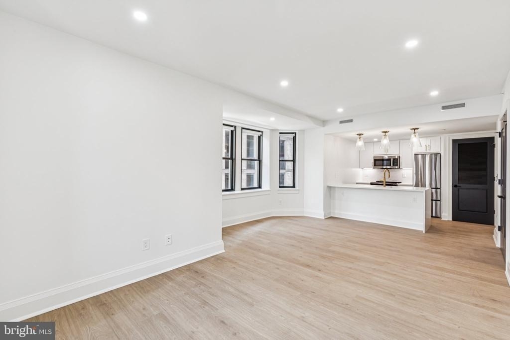 135 S 19th Street - Photo 1